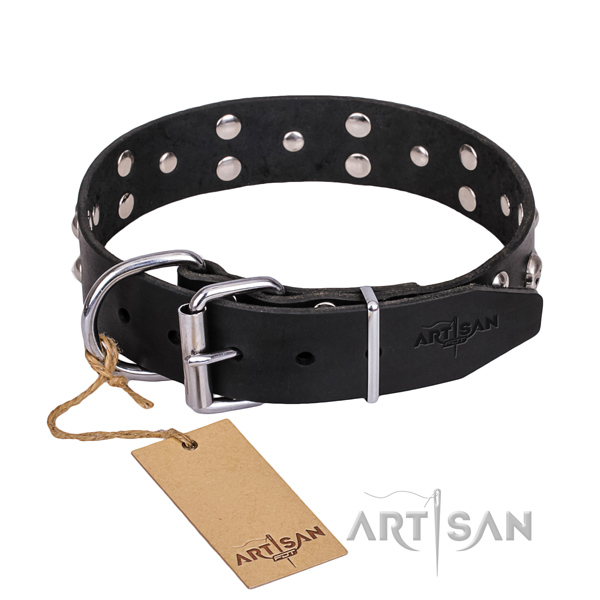Long-lasting leather dog collar with corrosion-resistant hardware
